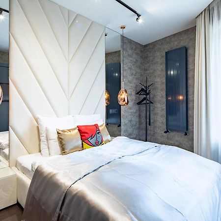 Ultra Central Luxury Budapest Bagian luar foto