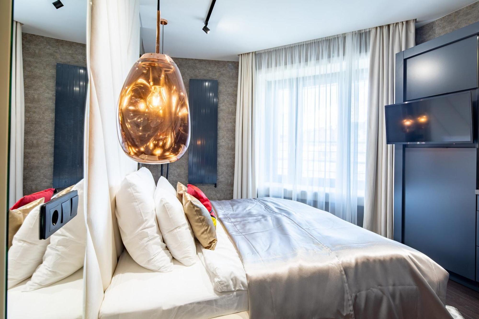 Ultra Central Luxury Budapest Bagian luar foto