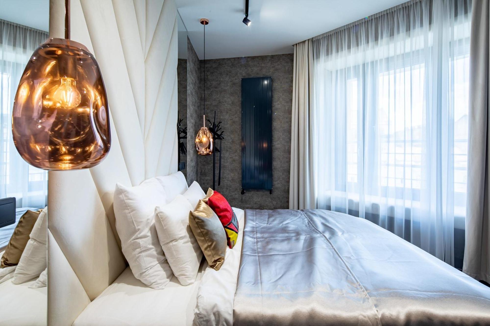 Ultra Central Luxury Budapest Bagian luar foto